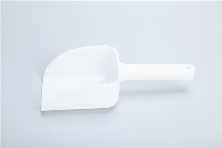 PE measuring cup