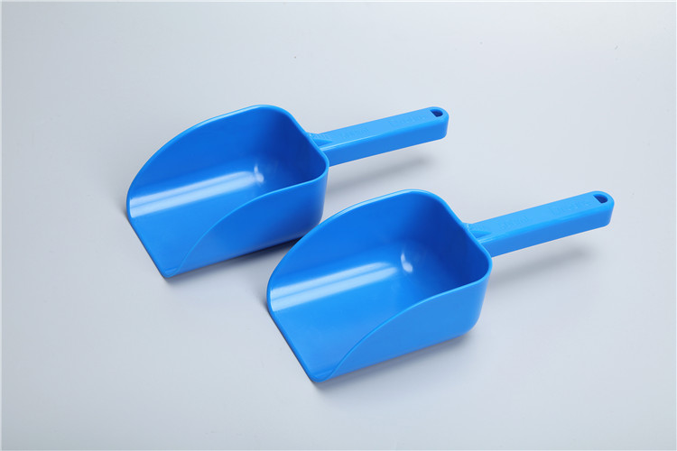 Set of measuring spoons